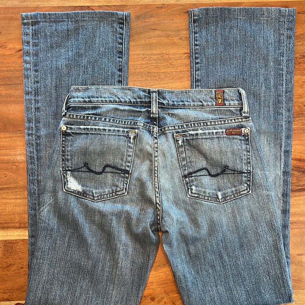 7 For All Mankind - Boot Cut, size 27